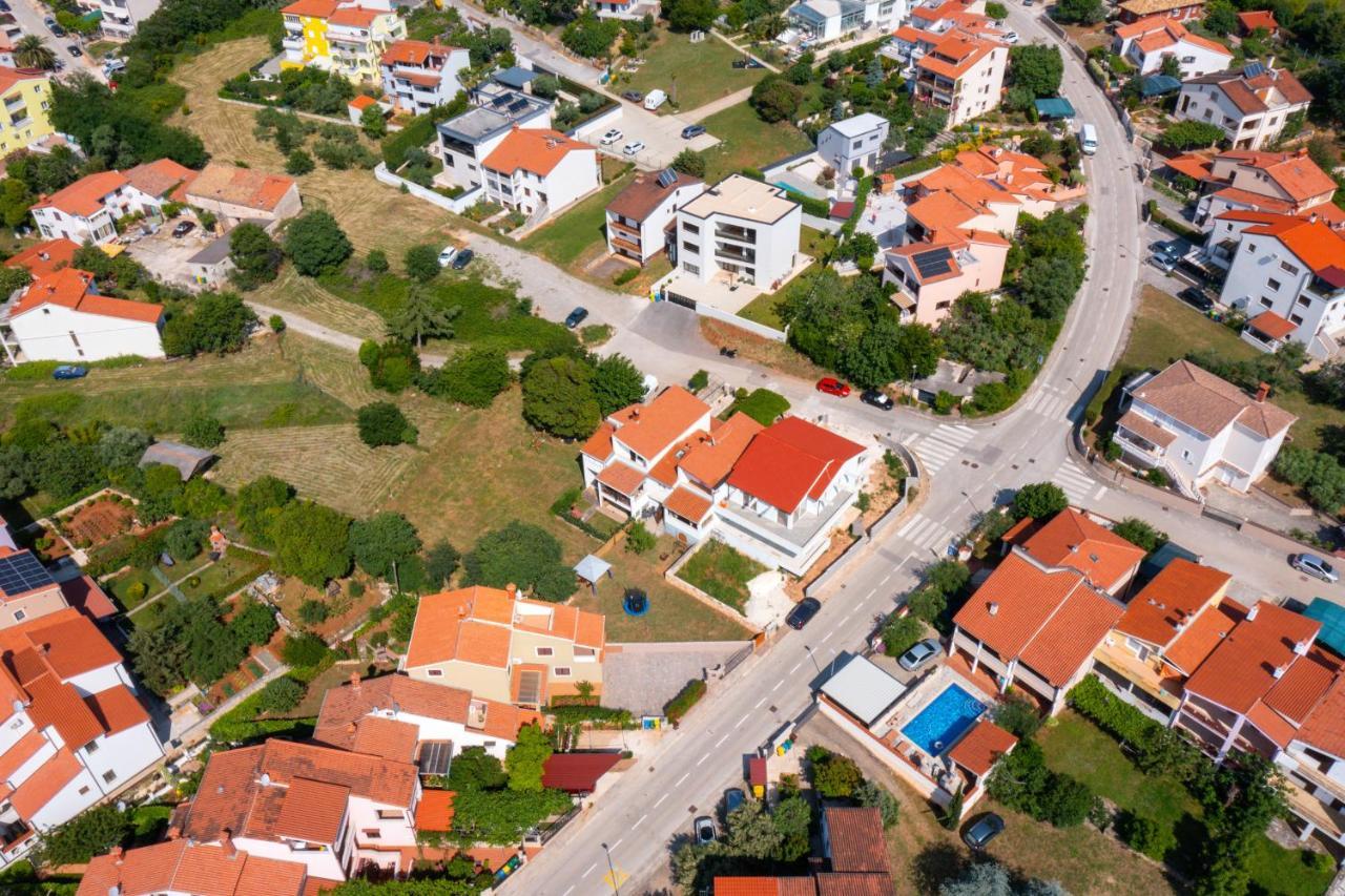 Apartments Lora Pula Zewnętrze zdjęcie